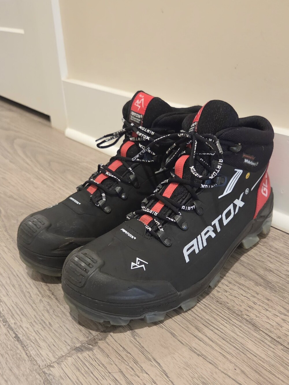 AIRTOX GL6 High-Tech S3 Safety Boots - Whitelayer Nailgaurd - Size 12 US - Black